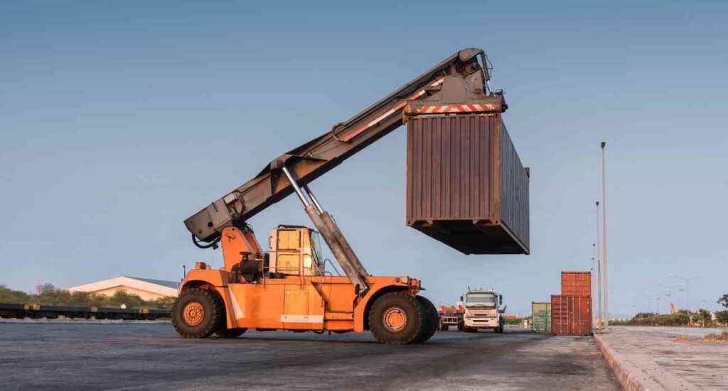 container-forklift